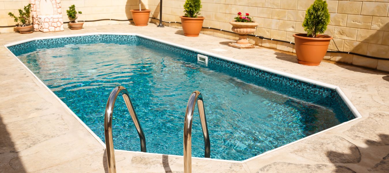 Saltwater vs. Chlorine Pools