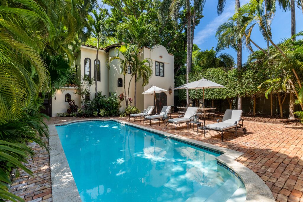 How long does it take for a pool to cure