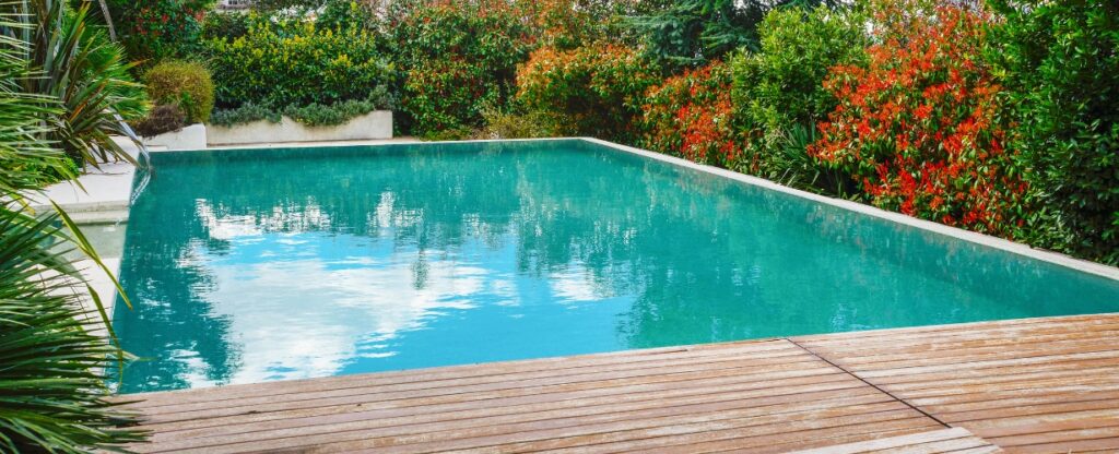 All Pool Companies Offer the Same Service