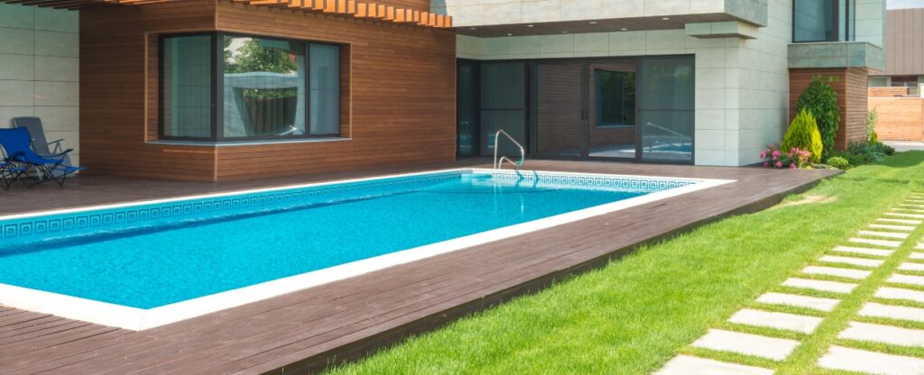 Avoiding the DIY Pool Contractor
