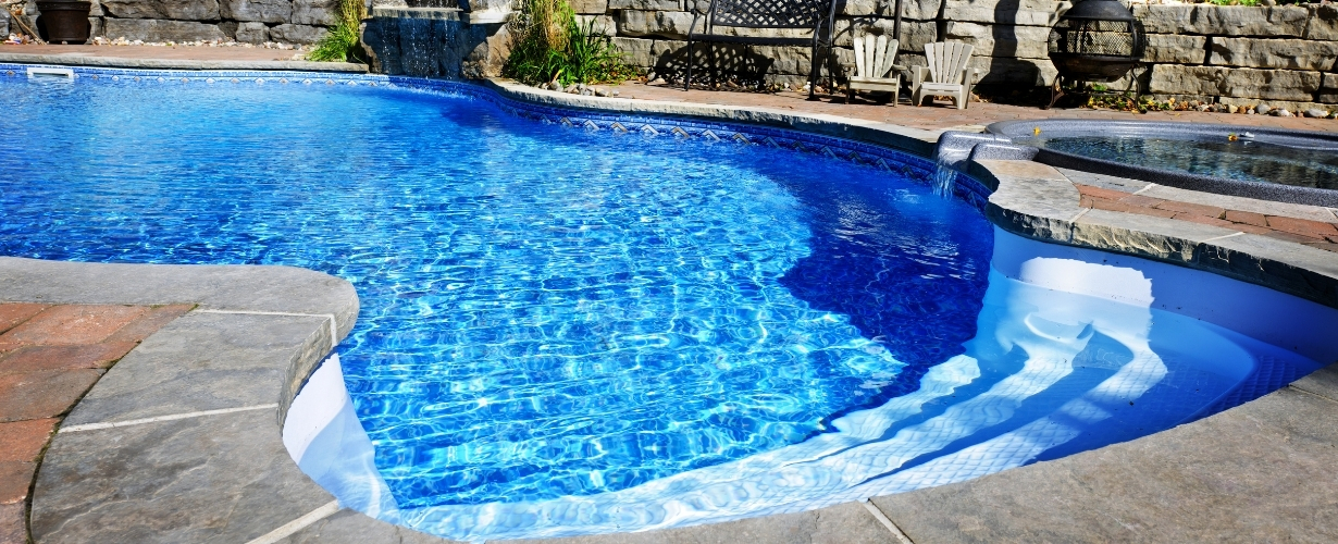 Choosing the Right Pool for Your West Palm
