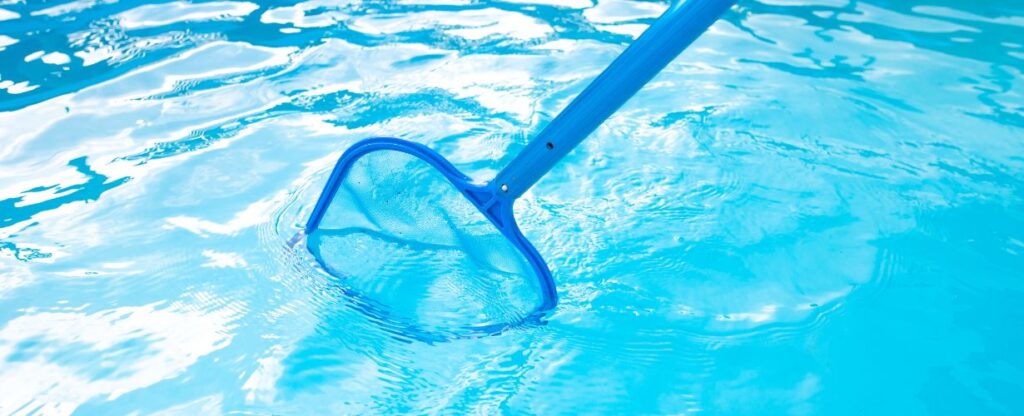 Clean Your Pool in South Florida