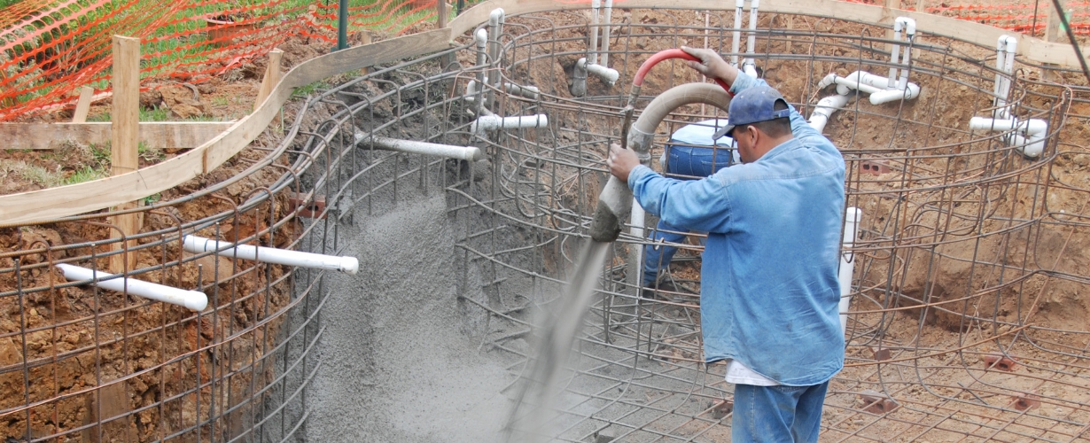 Finding Reputable Pool Builders