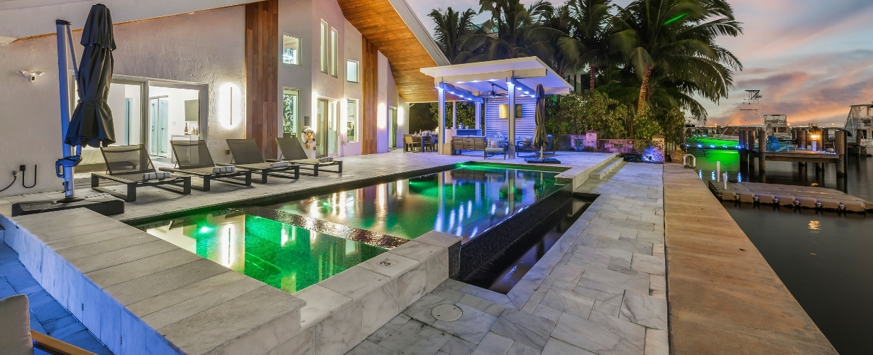 Judging Pool Builders