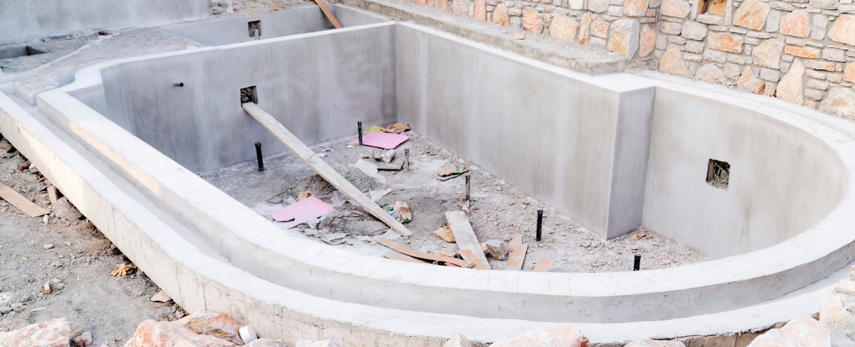 Pool Construction in Weston
