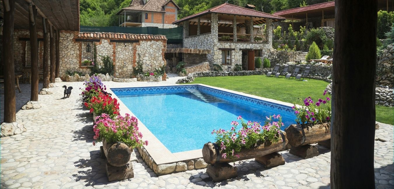 Pool Landscaping Ideas