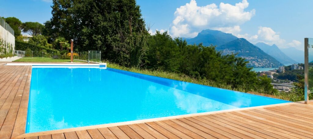 Top Swimming Pool Trends for 2026