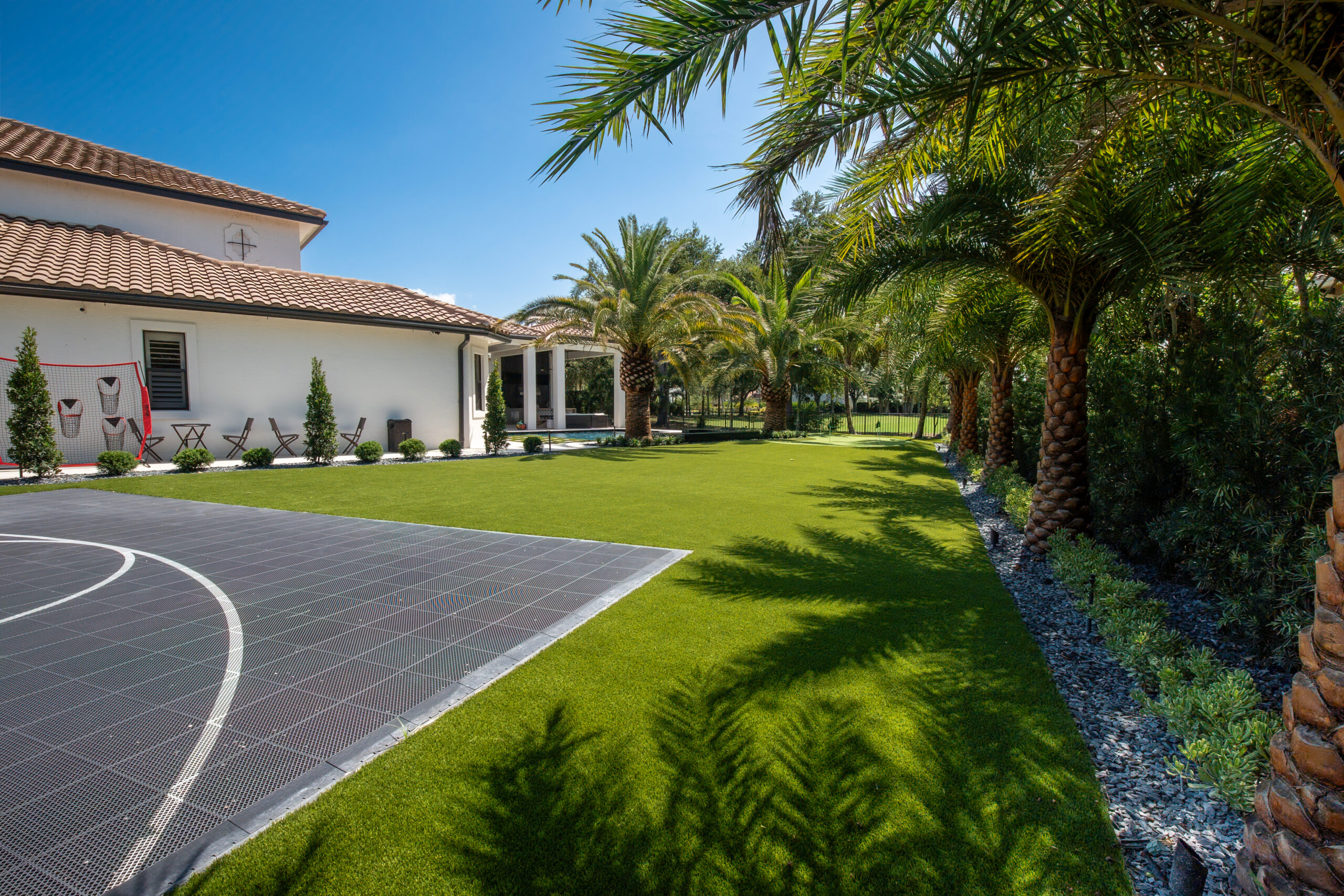 Pool builders West Palm Beach luxury pool installation