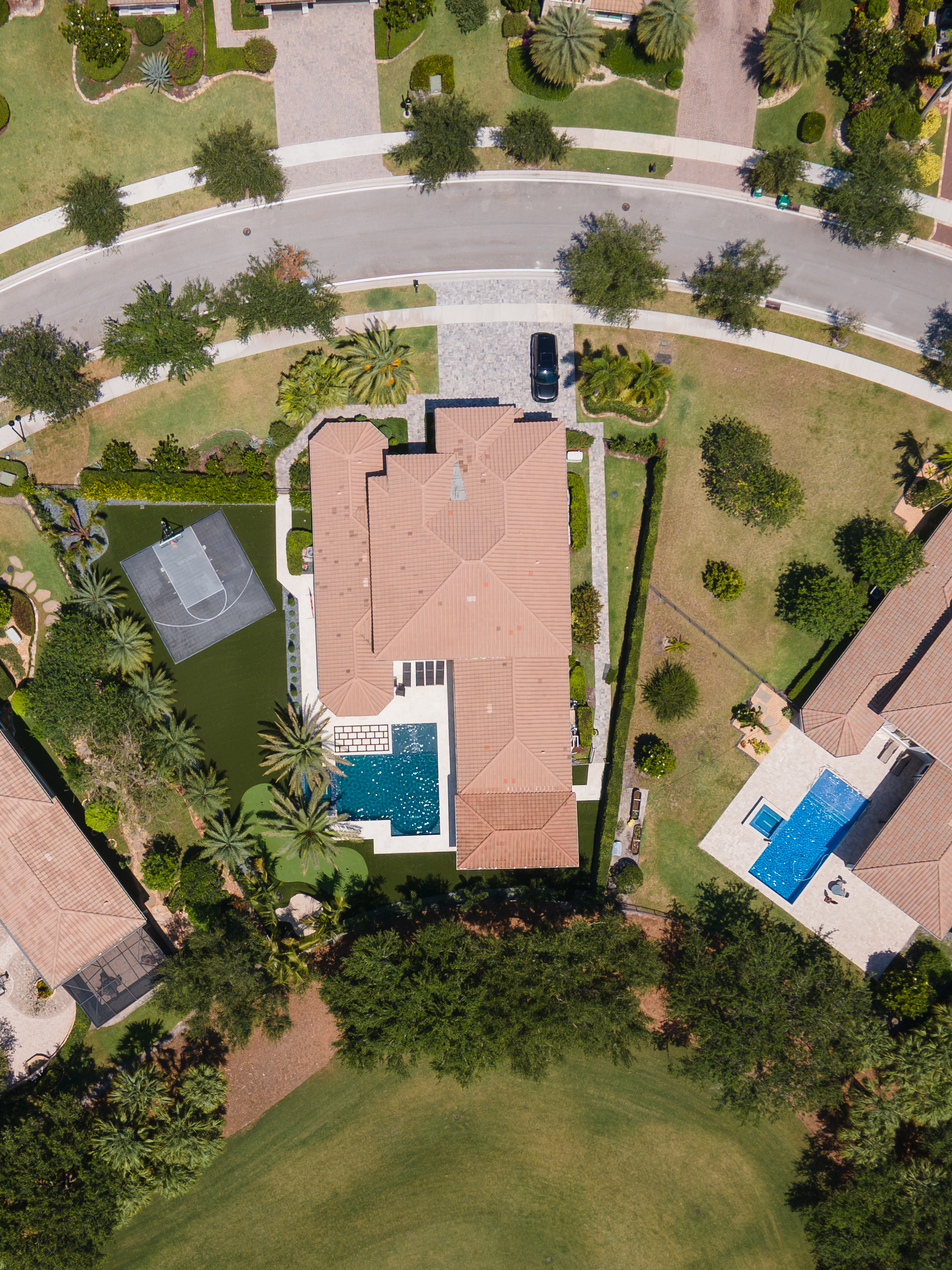 Luxury pool construction by pool builders Boca Raton