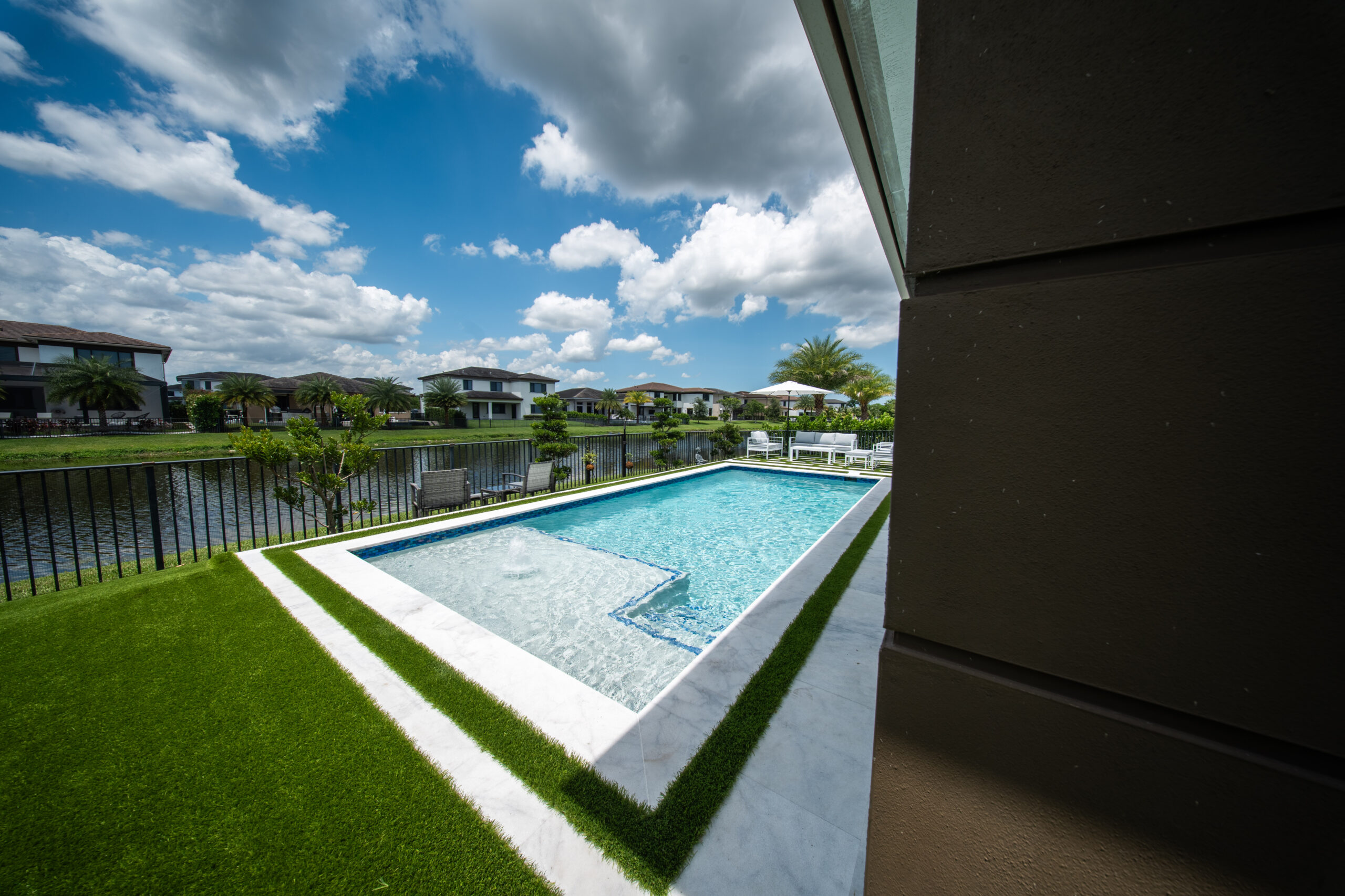 West Palm Beach pool construction by Epic Watershapes