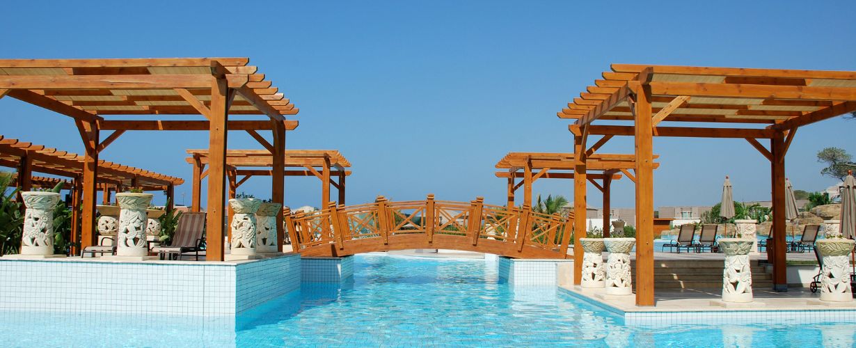 Why Choose a Zero-Entry Pool